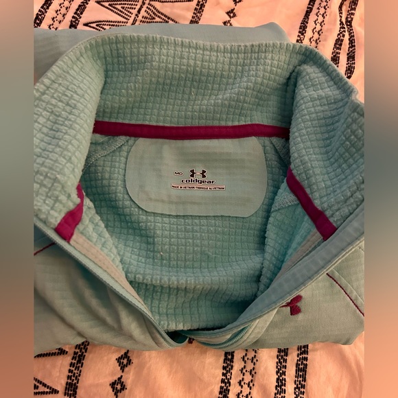 Under Armour blue 3/4 zip cold gear top - Picture 7 of 8